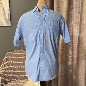 Croft & Barrow Light Blue Casual Button-Down Shirt